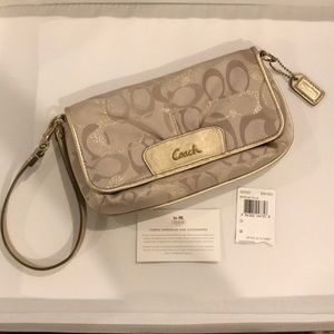 COACH wristlet/wallet